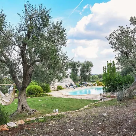 Trulli Li Serre, Luxury With Private Pool Ostuni