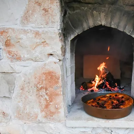 Trulli Li Serre, Luxury With Private Pool Vila Ostuni
