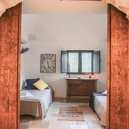 Trulli Li Serre, Luxury With Private Pool Vila Ostuni