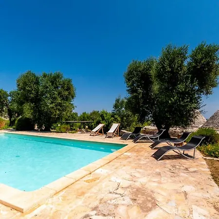 Trulli Li Serre, Luxury With Private Pool Ostuni