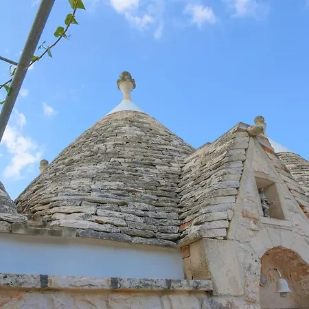 Trulli Li Serre, Luxury With Private Pool Ostuni